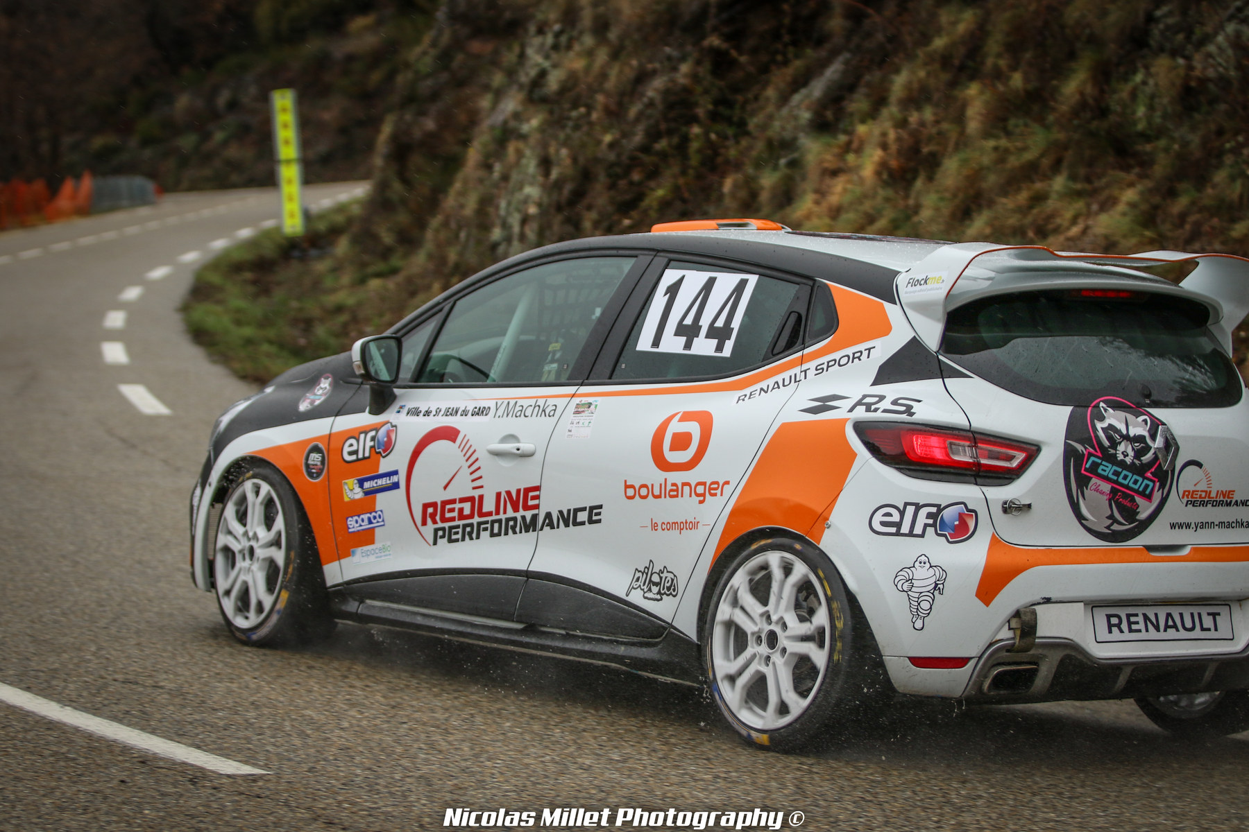 Yann Machka en compétition avec la Clio Redline Performance